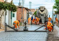 Teixeira de Freitas avança com obras de pavimentação no bairro Liberdade II