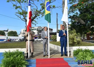 Teixeira de Freitas celebra 40 anos com solenidade cívica, caminhada de conscientização e a maior micareta de sua história