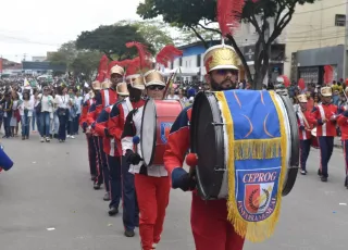 Teixeira de Freitas comemora  200 anos da Independência do Brasil com desfile cívico