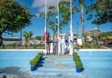 Teixeira de Freitas comemora 41 anos com emocionante Ato Cívico na Praça da Prefeitura
