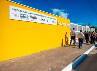 Teixeira de Freitas implanta serviço de radioterapia e amplia atendimento a pacientes com câncer