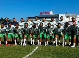 Teixeira de Freitas intensifica preparação para a Copa Consórcio Construir com amistoso no Tomatão