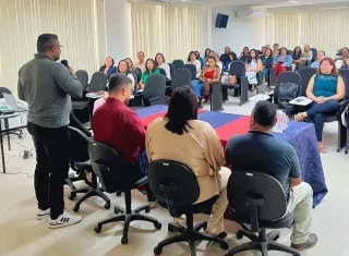 Teixeira de Freitas participa do lançamento do Programa Bahia Alfabetizada Criança