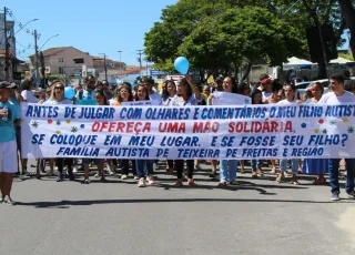 Teixeira de Freitas realiza Caminhada de Conscientização ao Dia Mundial do Autismo 