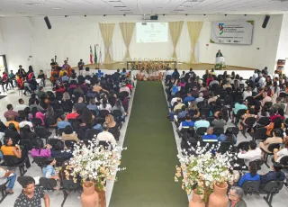 Teixeira de Freitas sedia etapa macrorregional da 5ª Conferência Estadual de Saúde da Trabalhadora e do Trabalhador