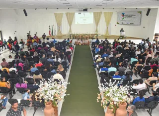 Teixeira de Freitas sedia etapa macrorregional da 5ª Conferência Estadual de Saúde da Trabalhadora e do Trabalhador