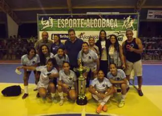 Teixeira de Freitas vence Torneio Regional de Futsal Feminino em Alcobaça