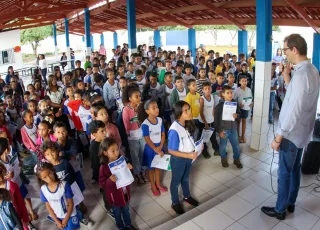 Teixeira - Edição do Prefeito na Escola ocorre na Escola Municipal Solidariedade