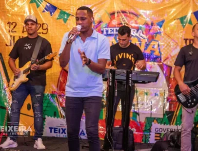 Teixeira Junina – Tradição nos Bairros leva música e animação à Praça Ceará