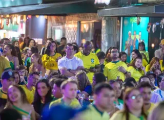 Teixeira Junina transforma estreia do Brasil na Copa em grande festa na Rua da Pituba