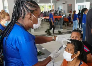 Teixeirenses participam do mutirão para cirurgia de catarata; campanha faz parte do projeto Mais Saúde Menos Fila