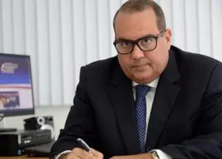 “Temos que votar o Estado de Calamidade o quanto antes”, diz  Sandro Régis, líder da oposição da ALBA