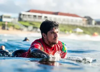 Temporada 2023 do circuito mudial de surfe começa domingo, no Havaí