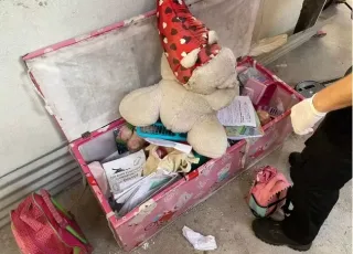 Tia abusa sexualmente da sobrinha de 9 anos, filma crime e vende vídeos, diz polícia