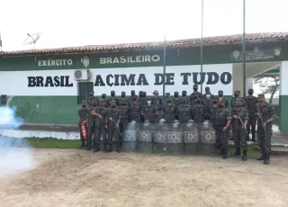 Tiro de Guerra 06.025 de Itamaraju participa de instrução de distúrbio civil ministrada pela Rondesp Sul