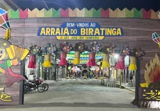 Torcida, forró e tradição marcam abertura do Arraiá do Biratinga em Ibirapuã