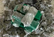 Traficantes são presos pela RONDESP/ES  em Teixeira de Freitas. Drogas foram apreendidas