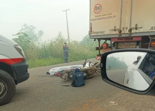 Tragédia na BA-284: colisão entre motocicleta e caminhão deixa um morto e um ferido grave