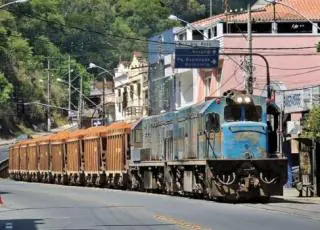 Transferência da administração de ferrovias mineiras para a iniciativa privada é passo importante para a reativação da Bahia-Minas