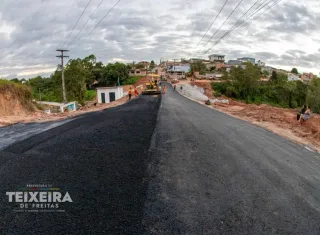 Trânsito é liberado na Ladeira Padre Anchieta após avanço das obras de macrodrenagem