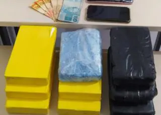 Três mulheres são presas com meio milhão em cocaína