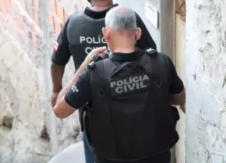 Garota de 16 anos sobrevive após ser esfaqueada e enterrada viva em cova rasa, na Bahia