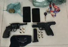 Troca de tiros com a polícia termina com suspeitos mortos e apreensão de armas, em Eunápolis