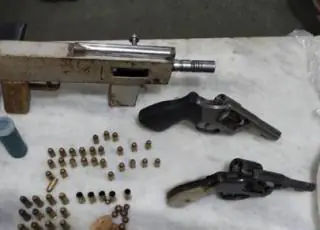 Troca de tiros entre polícia e bandidos termina com dois mortos e um policial ferido em Itamaraju