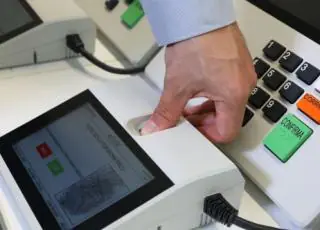 TSE comprará mais de 170 mil urnas eletrônicas por R$ 1,179 bilhão