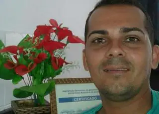 Um morto e dois feridos em acidente envolvendo duas motos e uma carreta na BA 290 em Medeiros Neto