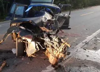 Uma pessoa morreu e três ficaram feridas em acidente na BR-367 em Porto Seguro
