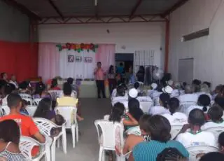 Usuários e autoridades participam da Festa da Família no Cras Liberdade