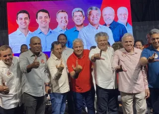 Valmir Assunção lança pré-campanha no Extremo Sul e reúne grandes lideranças em Teixeira de Freitas