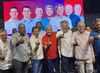Valmir Assunção lança pré-campanha no Extremo Sul e reúne grandes lideranças em Teixeira de Freitas