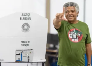 Valmir Assunção mantém força eleitoral e consolida espaço entre os principais nomes do PT baiano