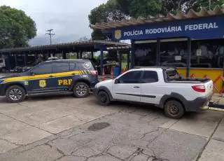 Veículo roubado em Boa Esperança/ES é recuperado pela PRF em Eunápolis