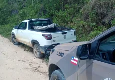 Veículo roubado em Prado é encontrado abandonado na zona rural de Jucuruçu