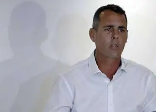 Vereador diz que tentam matá-lo 'com mesmo tiro' de Marielle