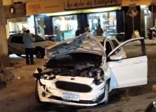 Vídeo - Câmeras de segurança registram acidente na Rua da Pituba em Teixeira