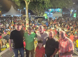 Vídeo distorcido gera fake news sobre prefeito de Itanhém em evento no distrito de Batinga
