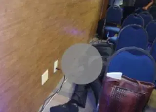 Vídeo - Empresário se suicida em frente a ministro e governador de Sergipe