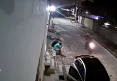 Vídeo registra ataque a tiros em Posto da Mata que deixou dois homens em estado grave