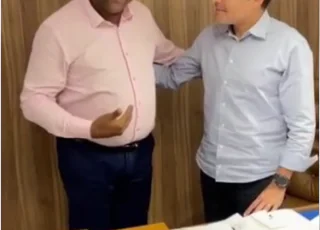 Vídeo - Robertinho, prefeito de Mucuri tem encontro com ACM Neto