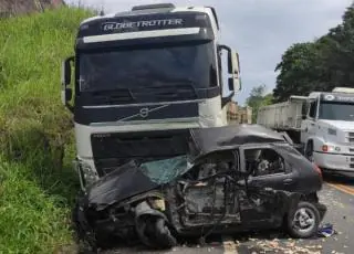 Vídeo- Três pessoas morrem em acidente na BR101.