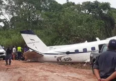Vídeos - Tragédia no Amazonas: Queda de avião de pequeno porte deixa 14 mortos