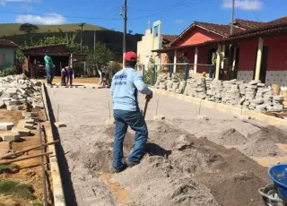 Vila São José em festa! Mildson inicia calçamento de ruas na comunidade