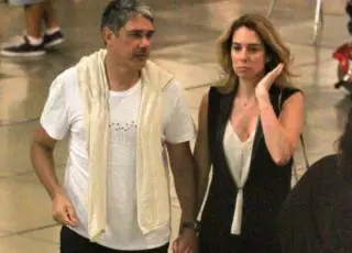 William Bonner marca data de casamento com Natasha Dantas